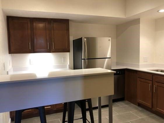 Manhattan Plaza Offices: 75 Manhattan Dr, Boulder, CO 80303